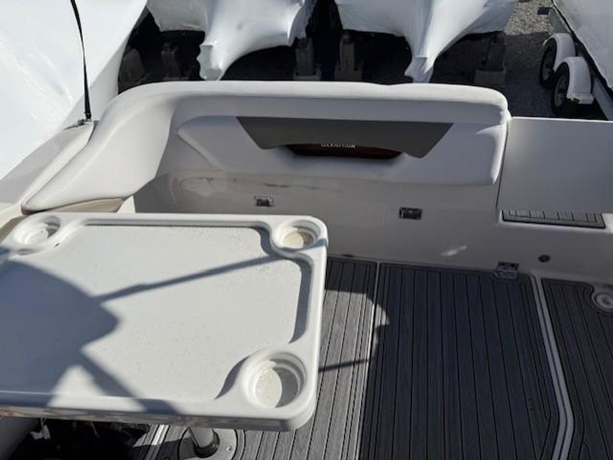 Used 2016 Glastron GS 289