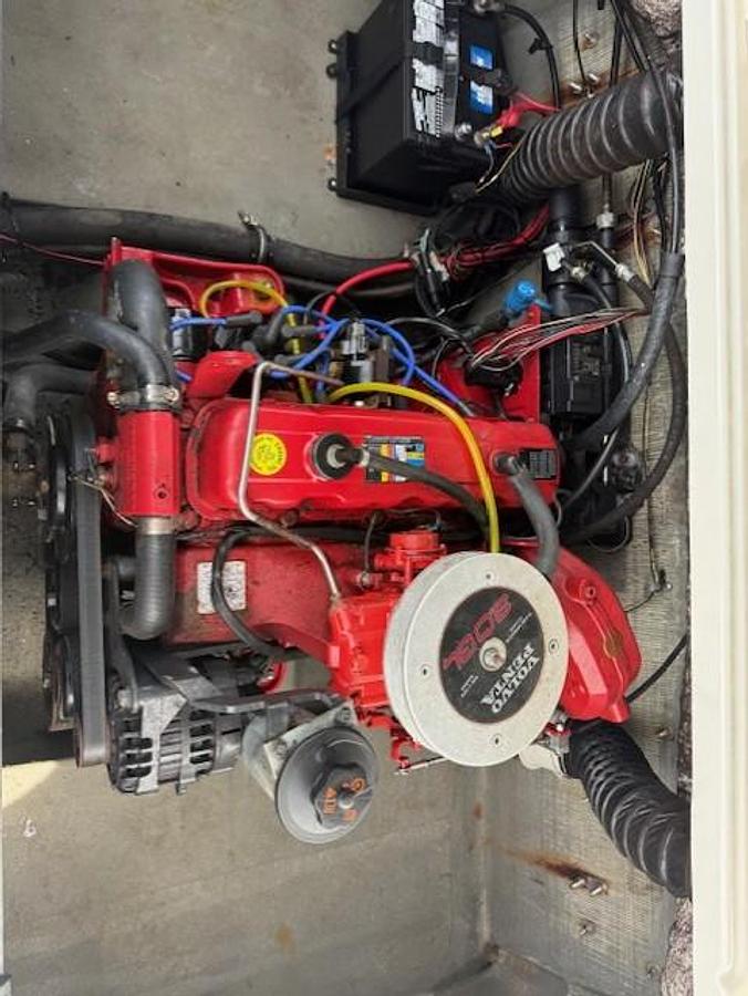 Used 2009 Glastron GT 185