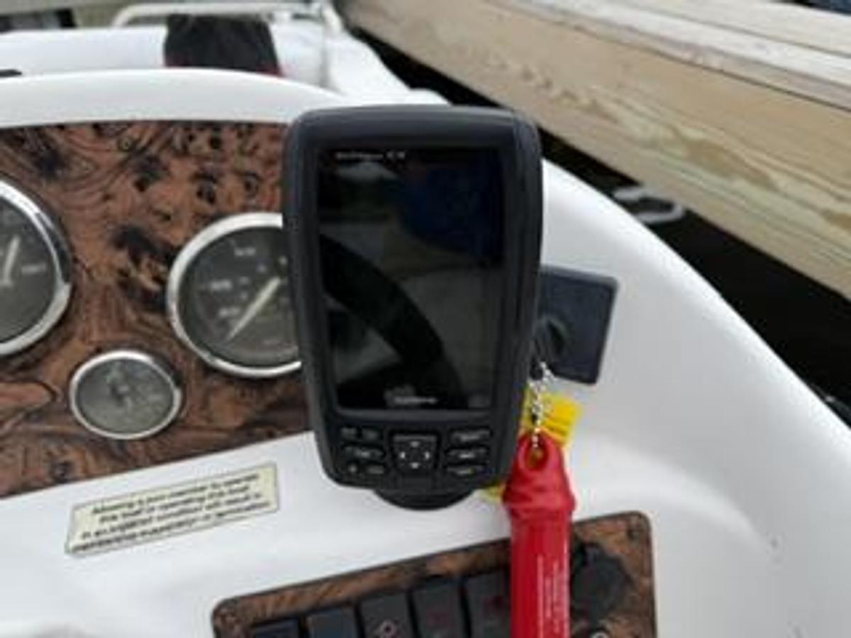 Used 2013 Hurricane 188 Sport Deck Boat