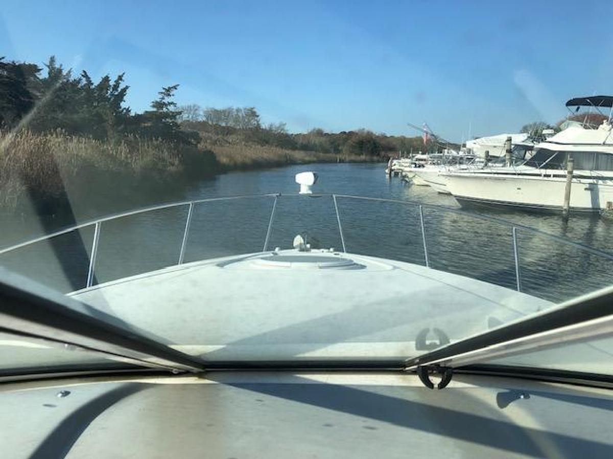 Used 2004 Cruisers Yachts 280 Express