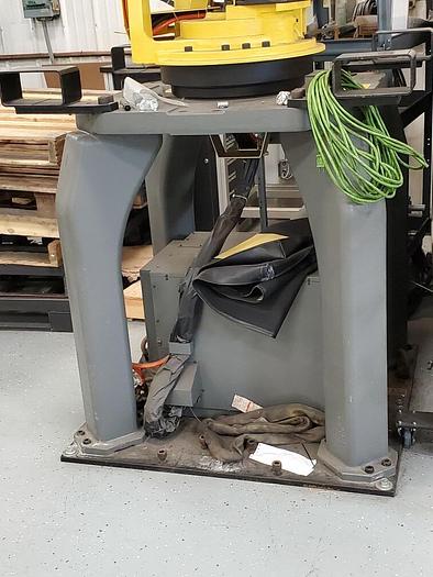 Used FANUC M410iB/300, ONLY USED FOR TESTING/TRAINING