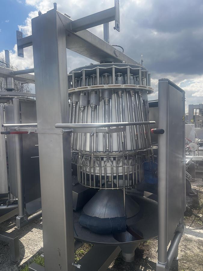 Used 2010 MEYN Cropper