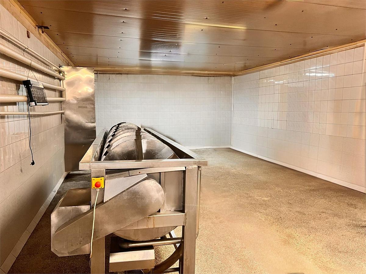 Used Chicken Feet Processing Line 8000 pcs/h