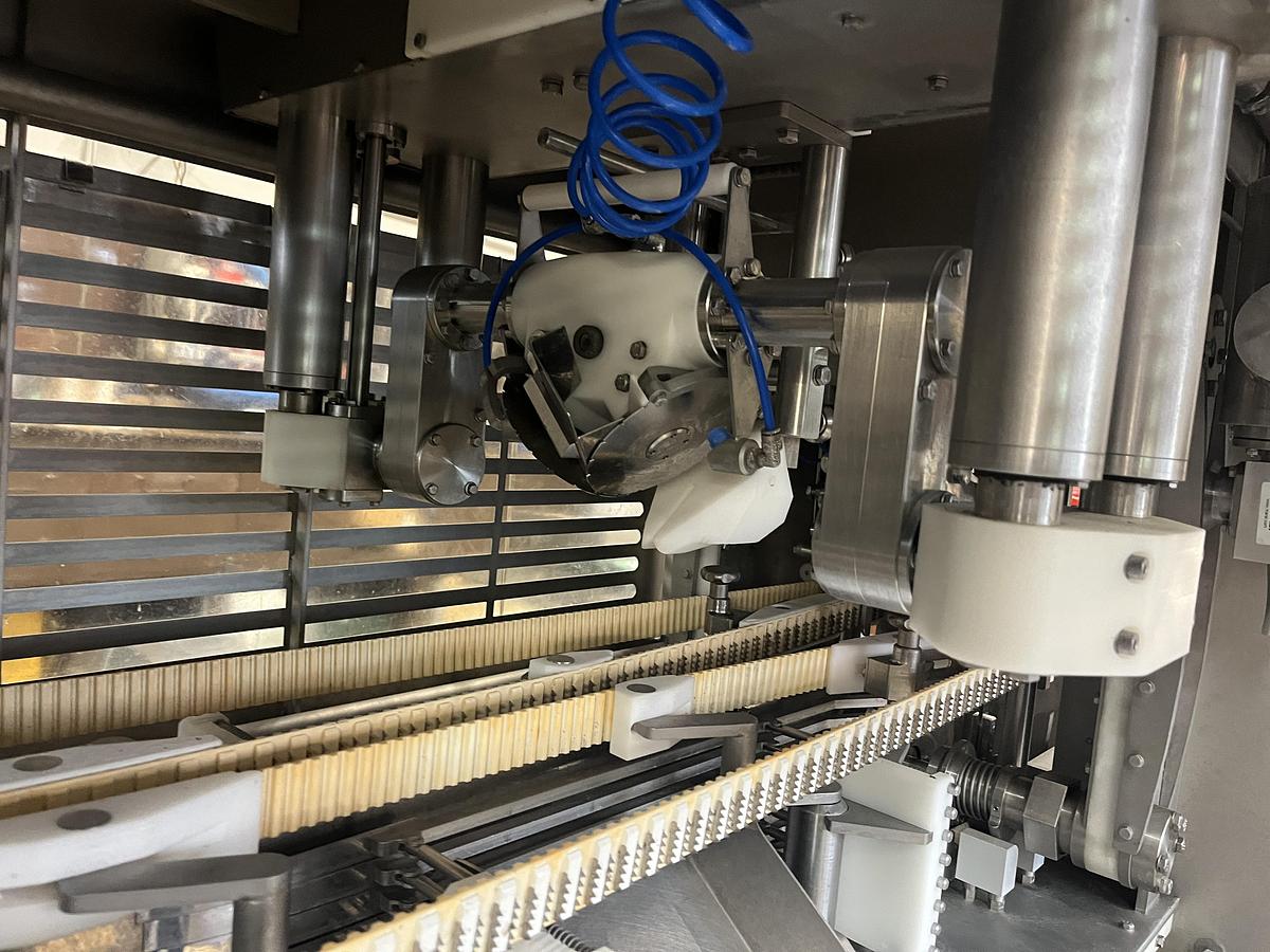 Used MAREL 2730 Salmon filleting machine
