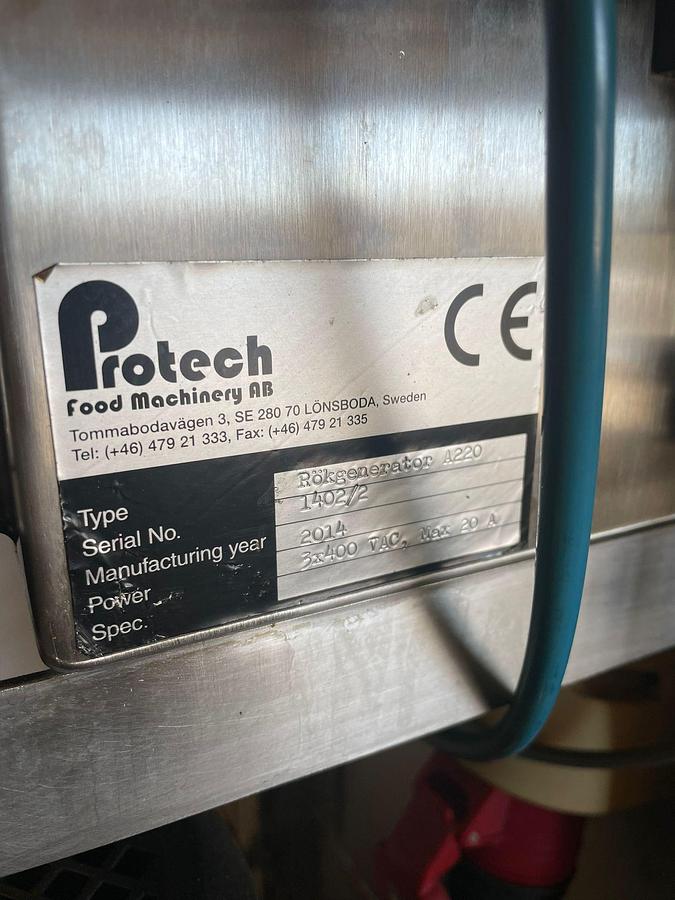 Used 2014  Protech  6-trolley heating/cooling smokehouse