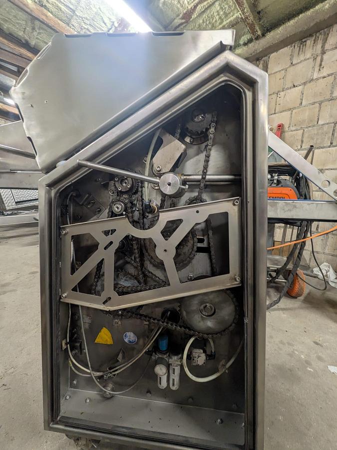 Used 2010 MAJA ESB 4434/1 GV