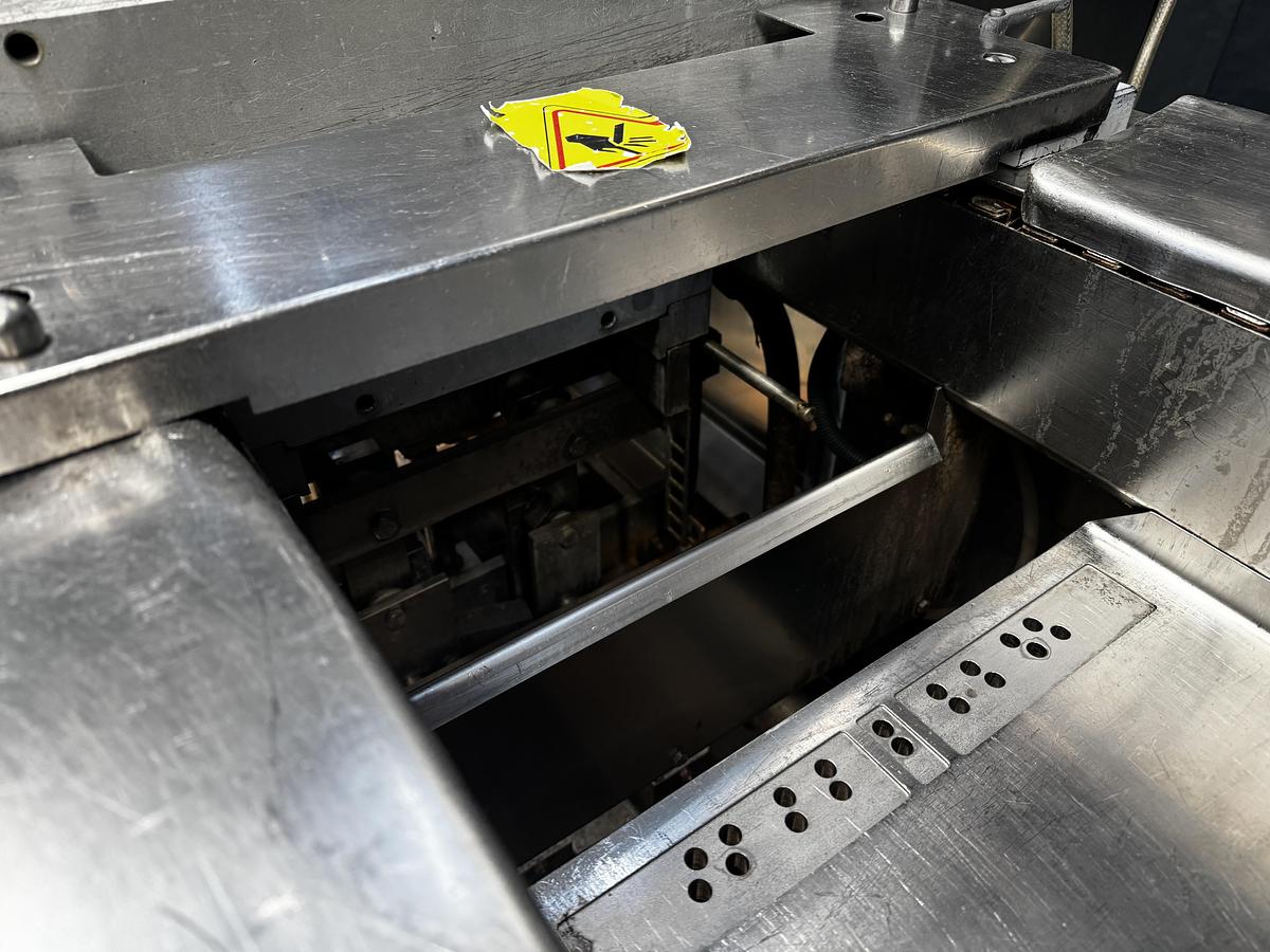 Used 2005 MULTIVAC R 140