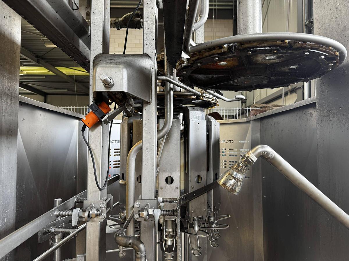 Used 2006 MAREL/STORK FIM NT12+ HD