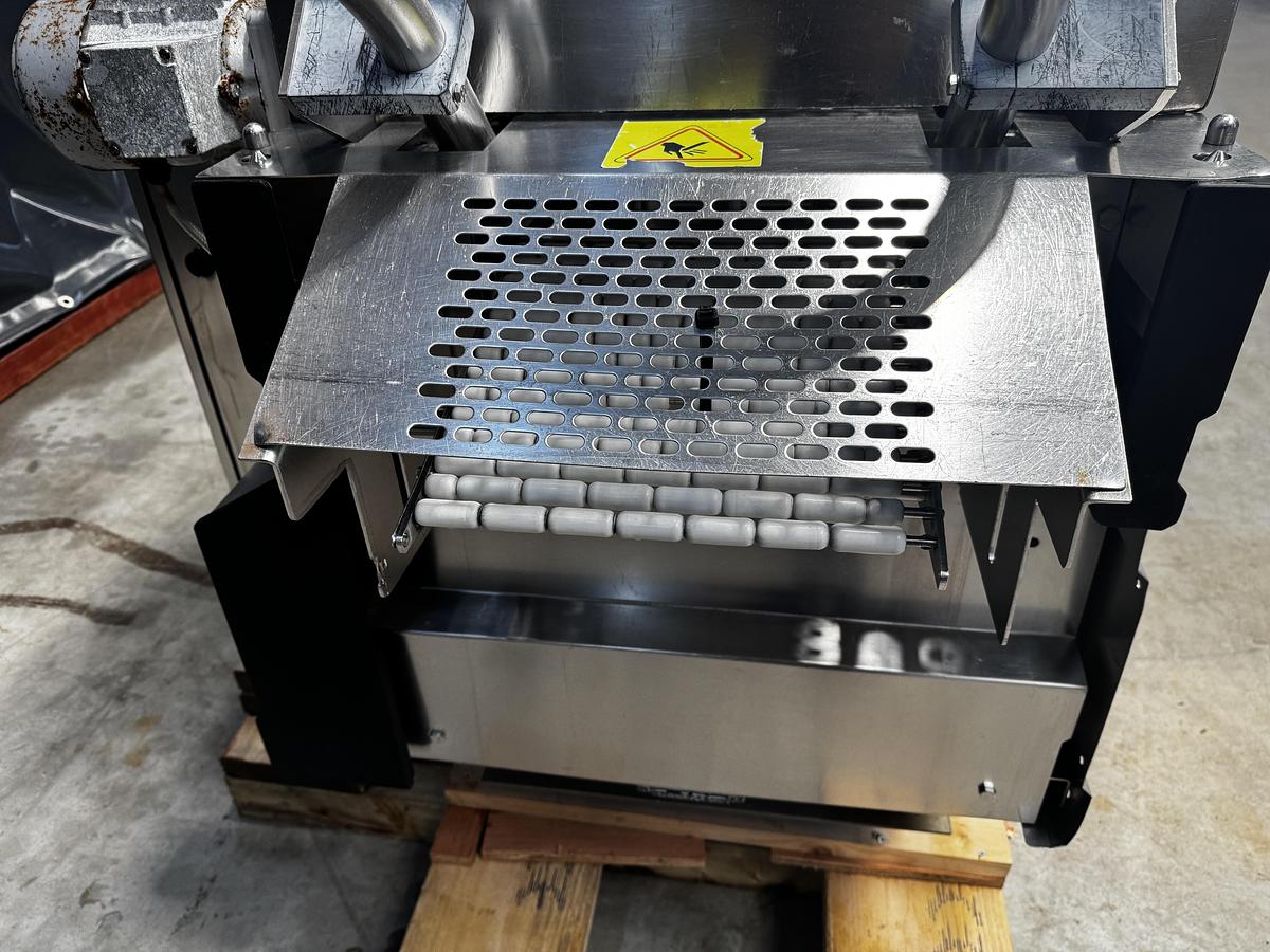 Used 2005 MULTIVAC R 140