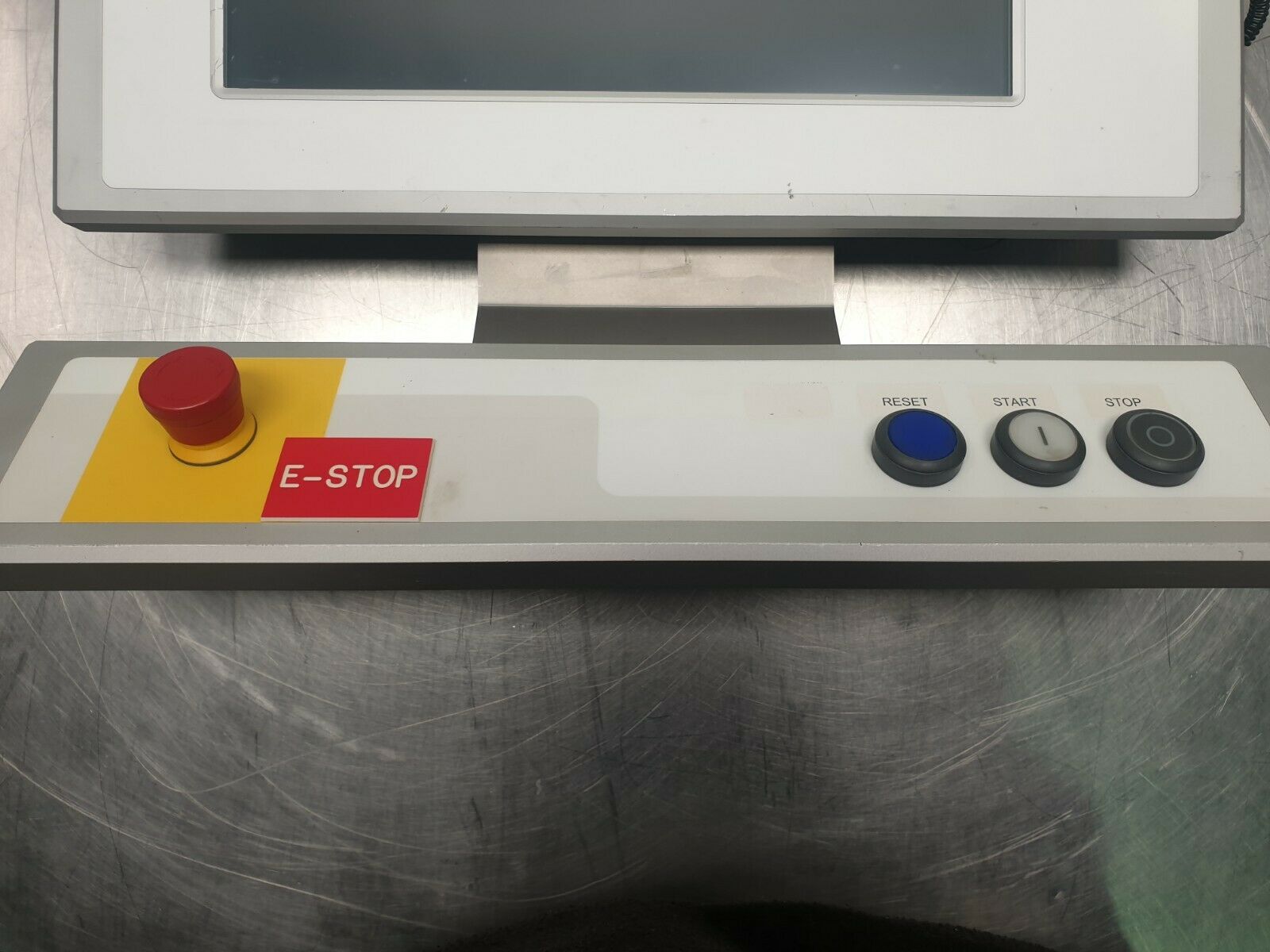 Used Lenze CS 5000 DVI Industrial Command Station 6300-0006 | 15"