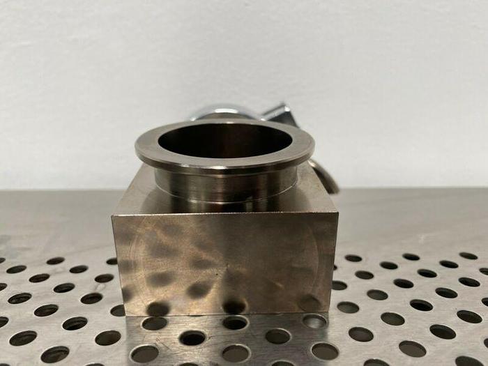 Used Stainless Steel Vacuum Pump Elbow Reducer KF-25 to KF-40 Fitting