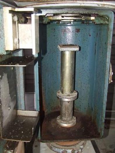 Used Вакуумный упаковщик MZC - 33 прямоугольный