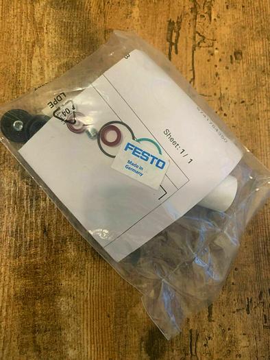 Used FESTO SLT-16-125/150-A-CC-B Set of Wearing Parts 673578