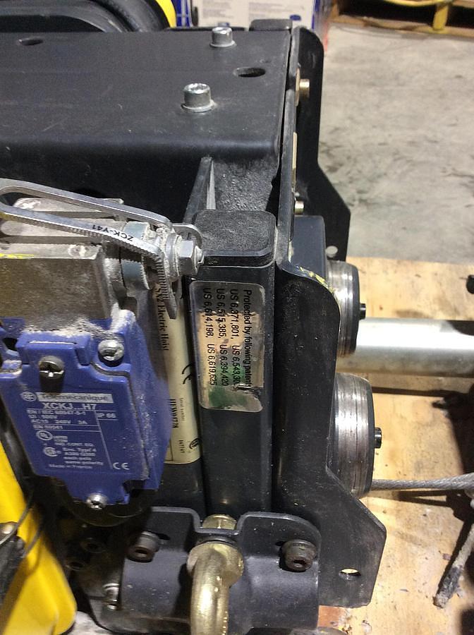D'occasion Electric steel wire rope hoist with motorized trolley