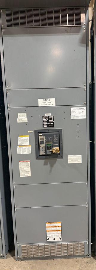 D'occasion Square D QED 600V 1200A Switchgear Lineup with PowerPact PK1200 Breakers — Complete Lot (Dual Transformer A/B Feed)