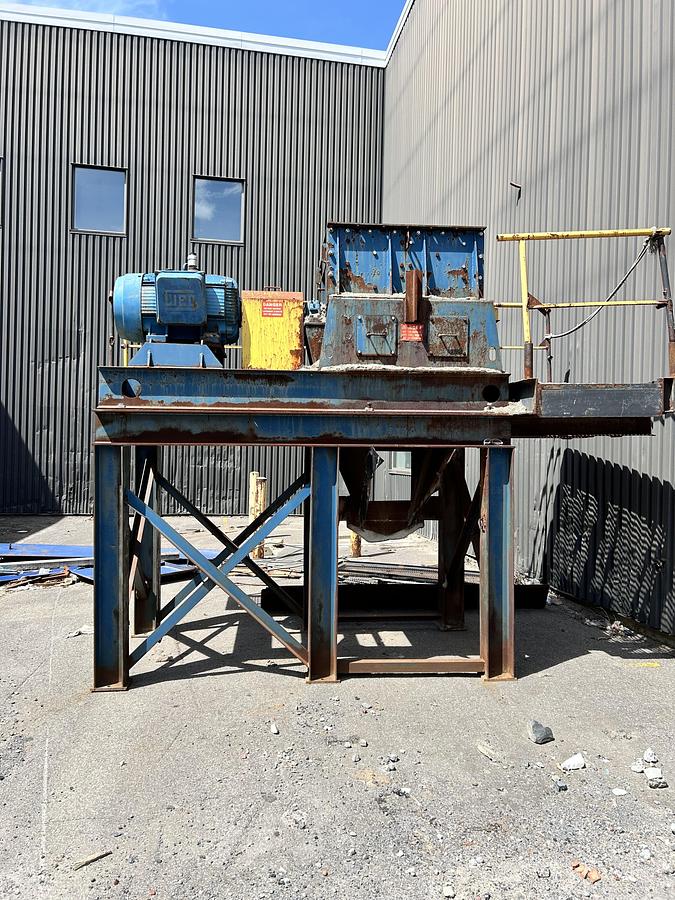 Used Hammer Mill 200 HP