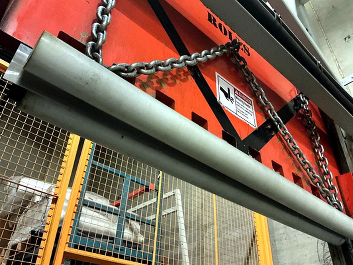 D'occasion 2012 James Brinkley J7 60 x 48 Hydraulic Guillotine Roll Splitter – 30 HP