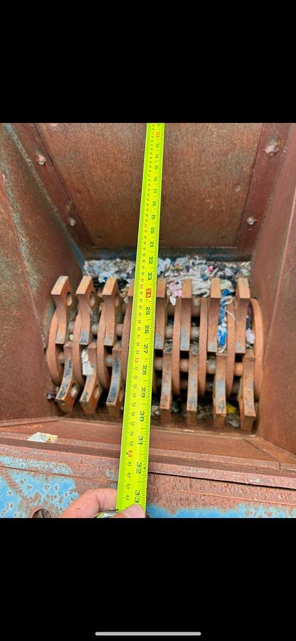Used PAPER Shredder 32 x 30, 100 HP Gec-Alsthom 1997