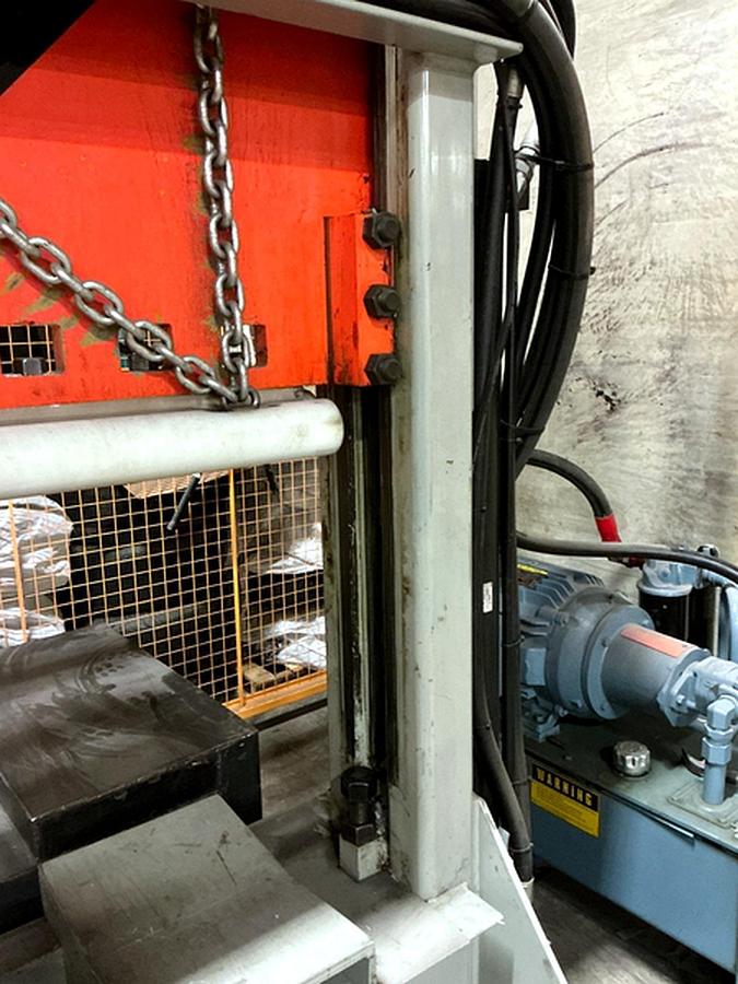 D'occasion 2012 James Brinkley J7 60 x 48 Hydraulic Guillotine Roll Splitter – 30 HP