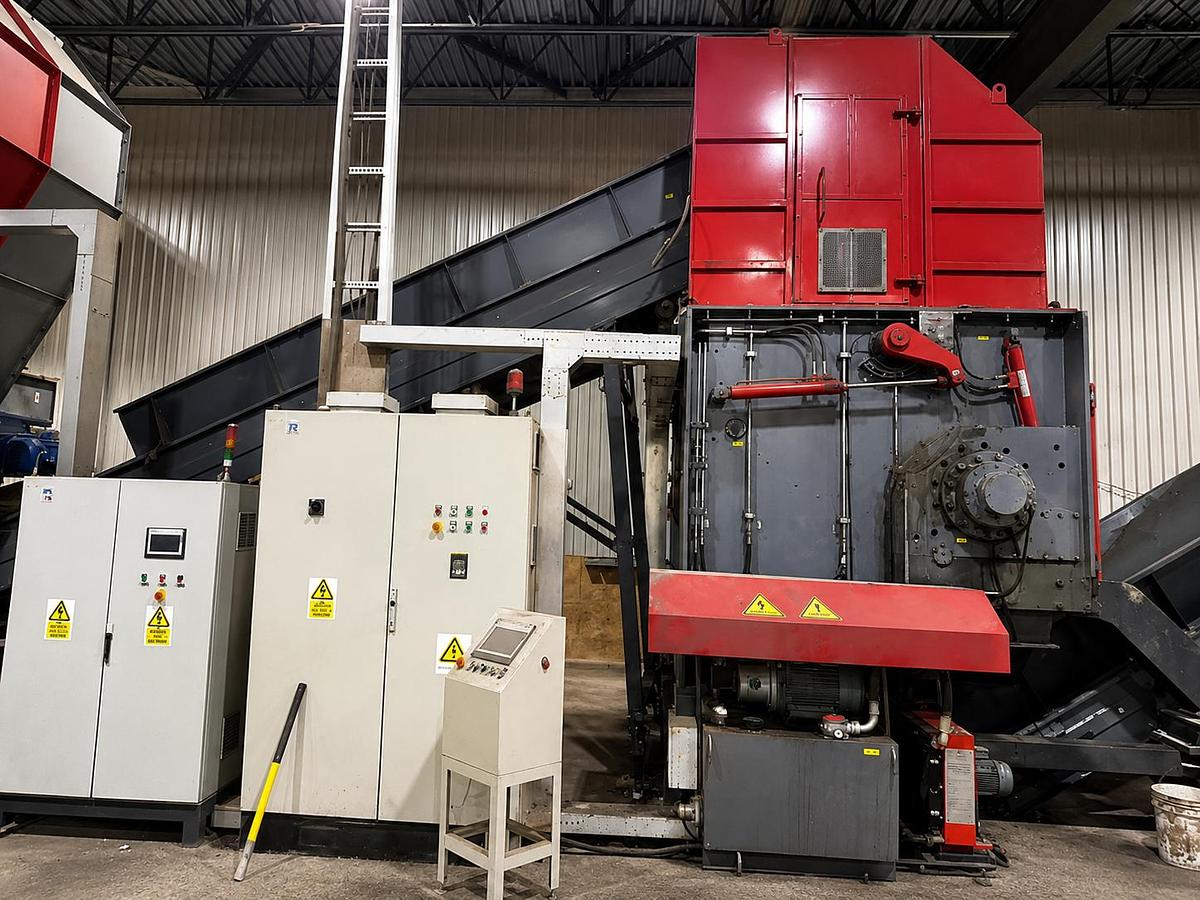 D'occasion Single Shaft Shredder 175HP
