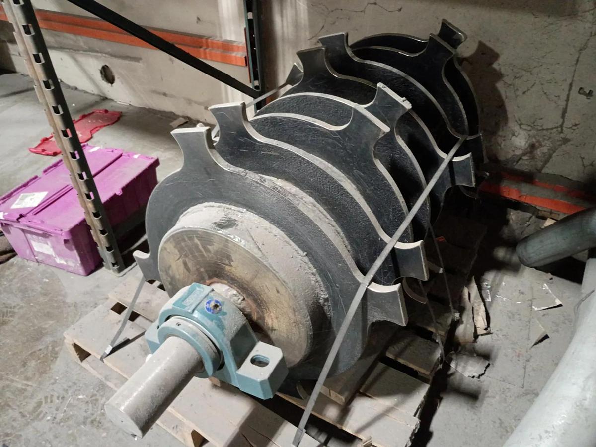 Used Shredder Blade Shaft