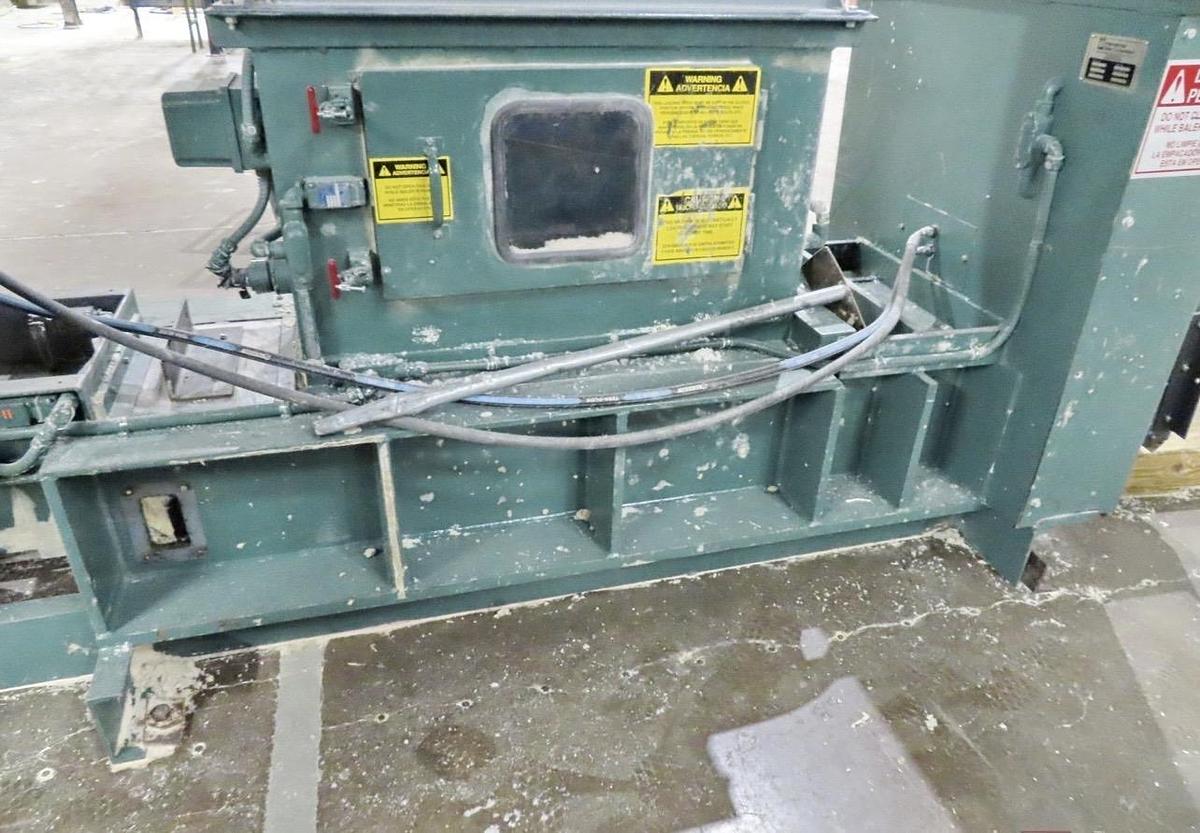 Used Densificateur Bisquitter International Baler Corporation BSQ-16002