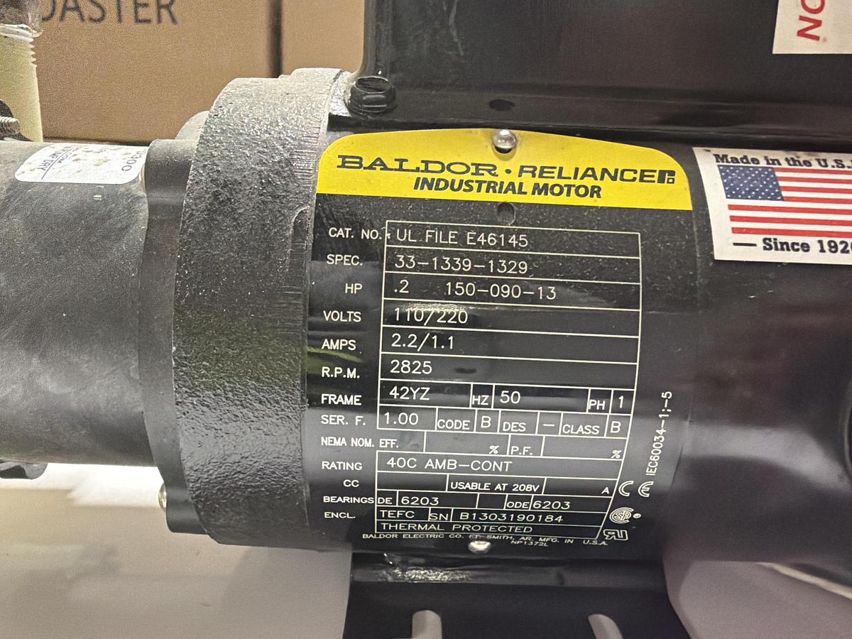 Used Industrial electric pump with integrated reservoir