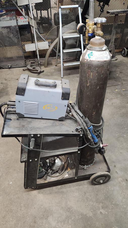 D'occasion Machine a souder