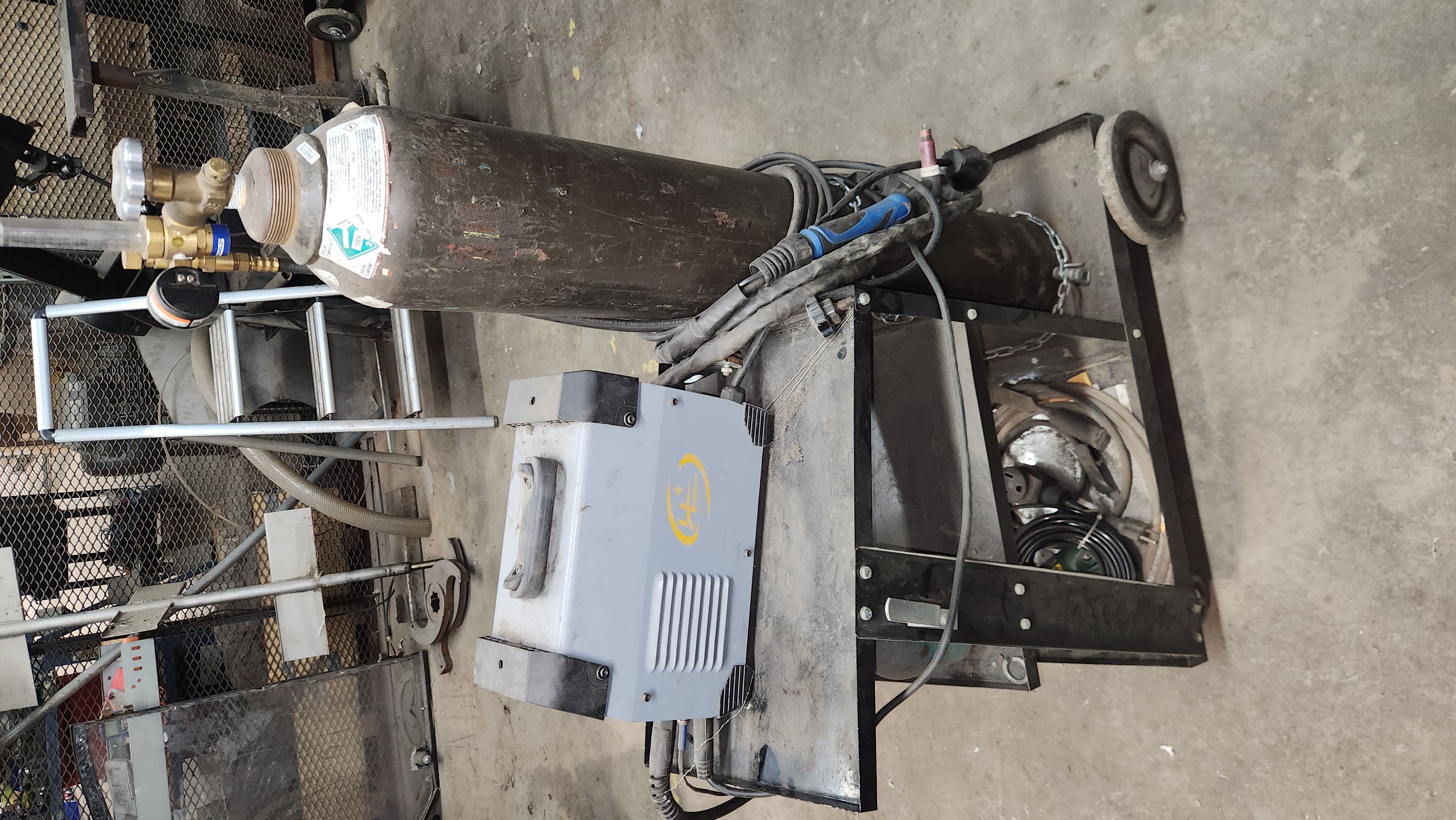 D'occasion Machine a souder