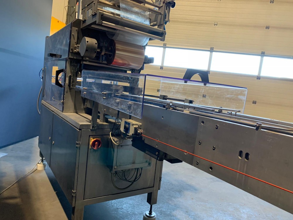 Used Sealpac 750 traysealer