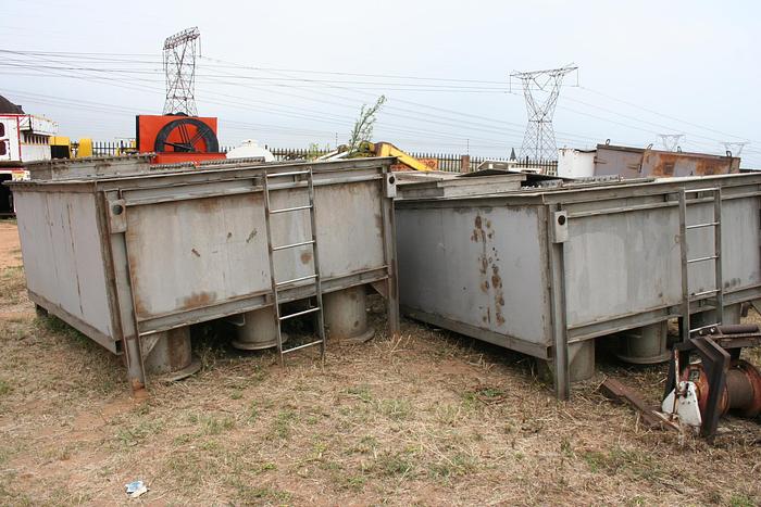 Used Tiled Stainless Steel Chemical Tanks
