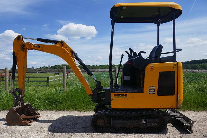 Used 2018 JCB 15C-1