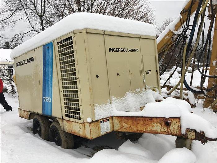 Used 1984 Ingersoll-Rand 750 cfm / 100 psi Air Compressor