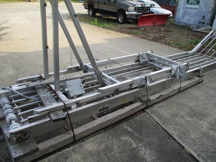 Used Kleenline Conveyor; 30"W; Infeed Incline