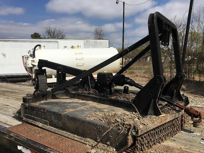 Used 1995 BRUSH CUTTER TC 2615