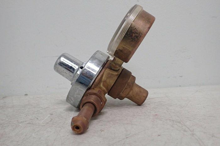 Used Fisher Scientific Company FS-100 CGA-580 Double Gauge Regulator