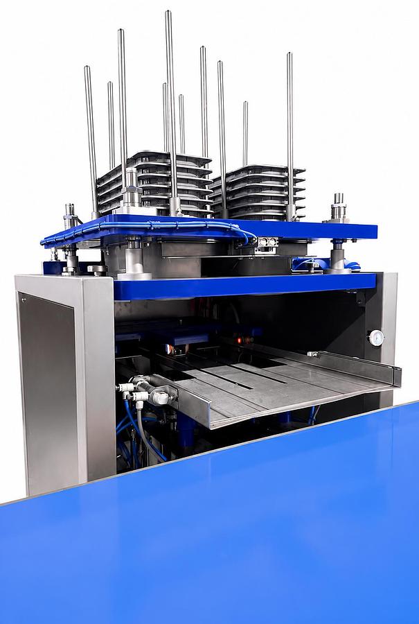 Fincher Cobot Ice Cream Filler