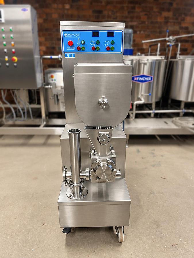 Used Technogel FF 10S Fruit Feeder