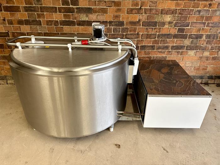 Used Rokk/FIC Ageing Tank