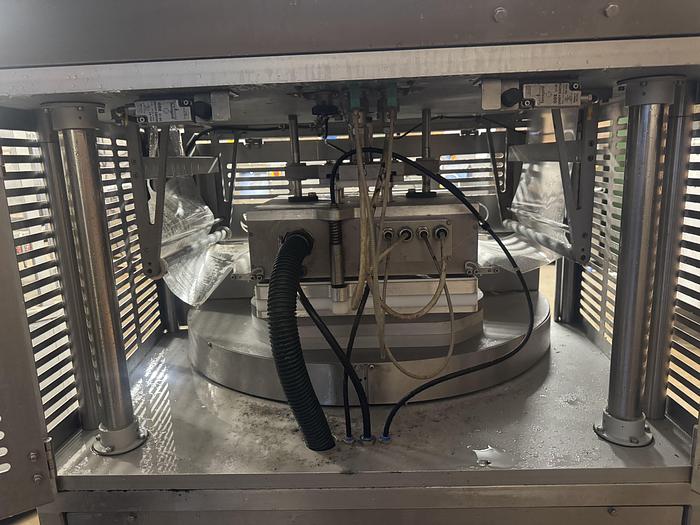 Used Packaging automation 1028