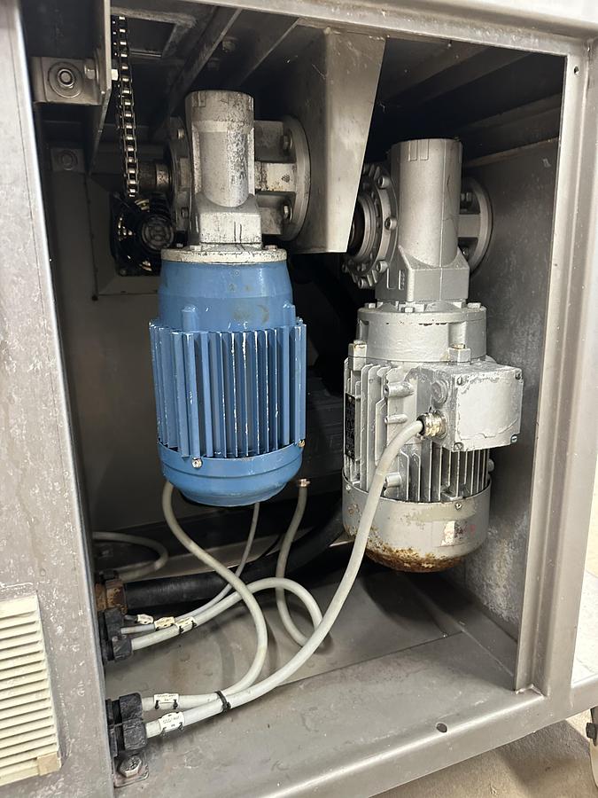 Refurbished 2002 Tetra Pak FF2000