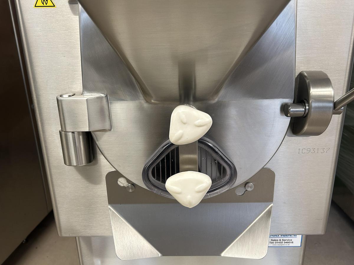 Used Carpigiani Maestro 2 Stella Gelato /Ice cream /Pastry Batch Freezer Gelato /Ice cream /Pastry Batch Freezer