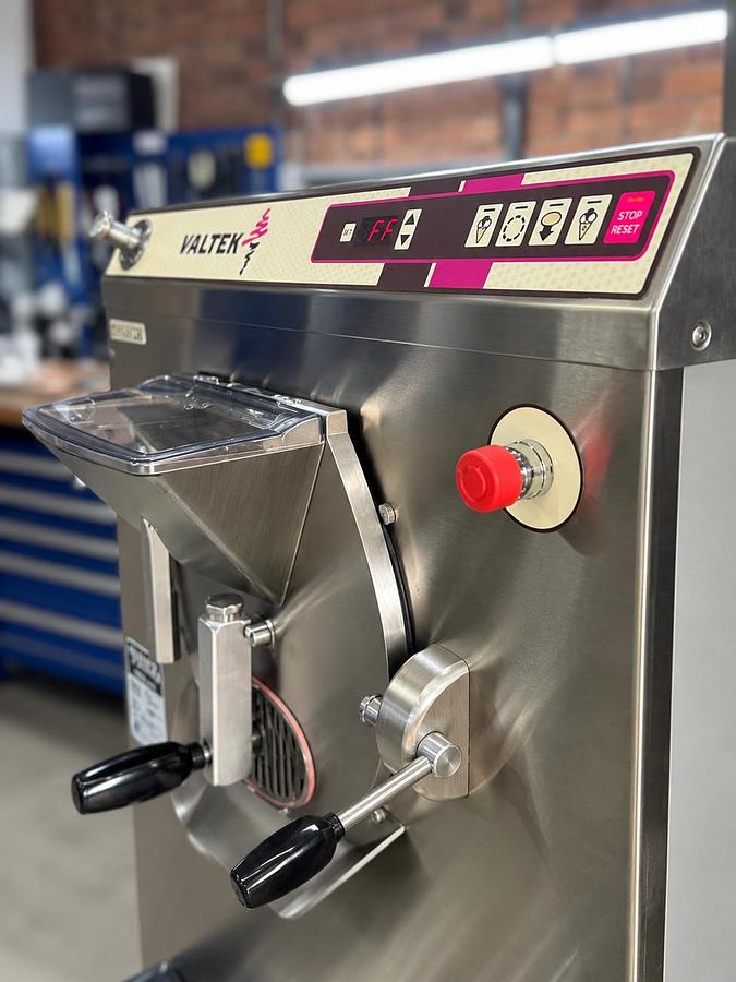 Valtek DIGI 16/100 Batch Freezer