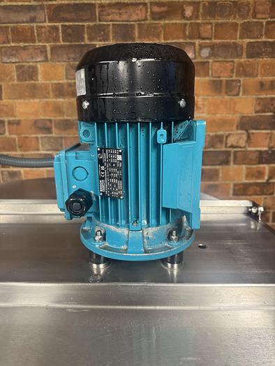 Used FIC 600 Pasteurisation Tank