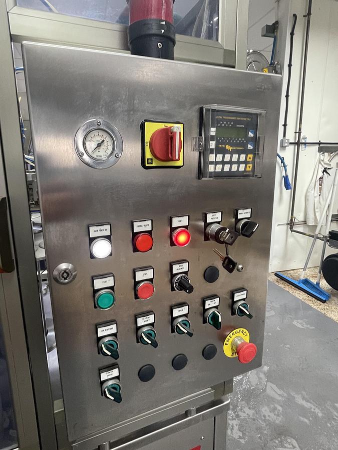 Used ROKK/Tecnofreeze RR3800 Rotary Filling Machine