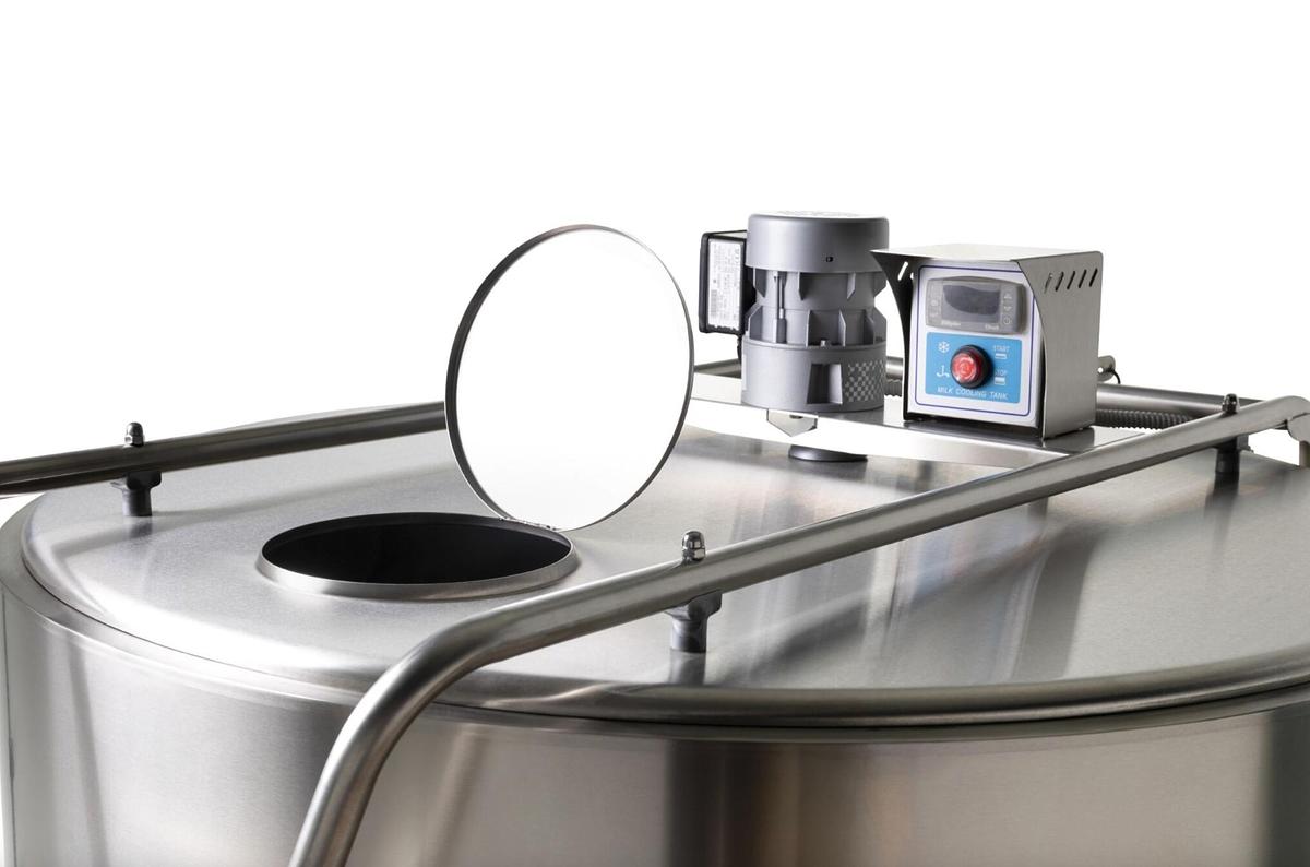 FINCHER 600 LITRE SELF-CONTAINED COOLING TANK