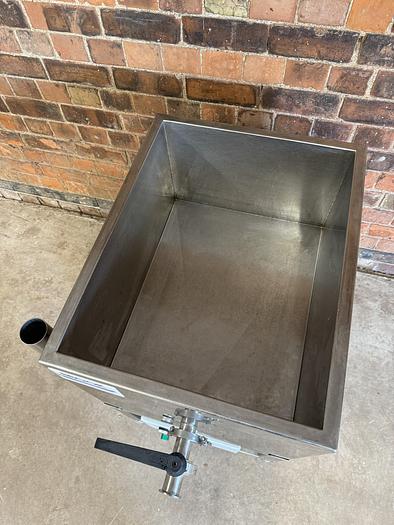 Used Reach food systems Melting Tank