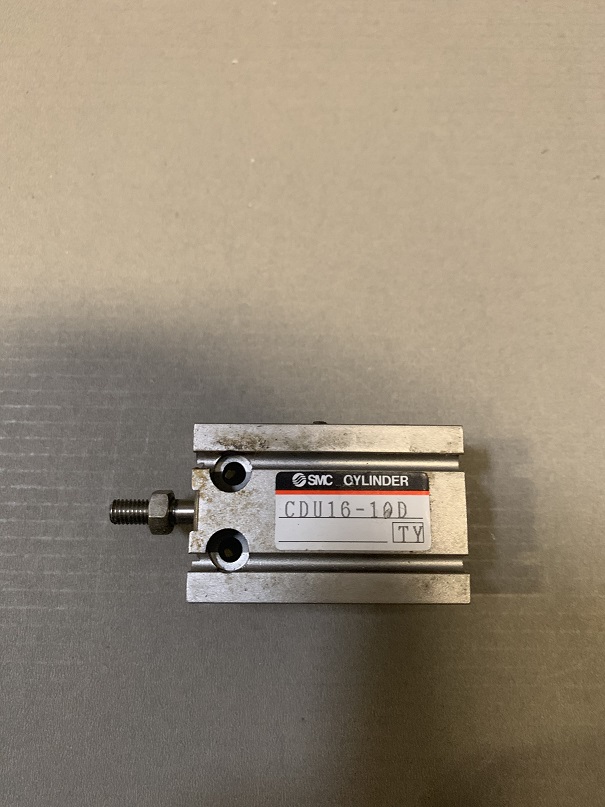 Used SMC Cylinder CDU16-10D