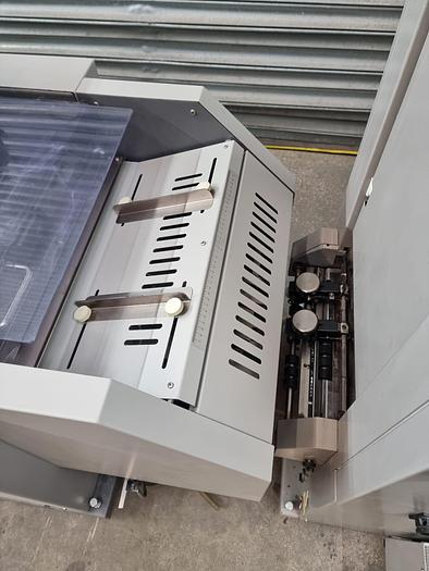 Used Horizon VAC100 Collator with SPF20a + FC20a Bookletmaker + Trimmer