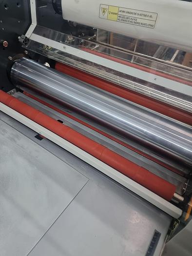 Used matrix 530 laminator for printing